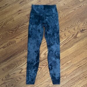 Lululemon Align high rise 28” Tie-Dye Leggings